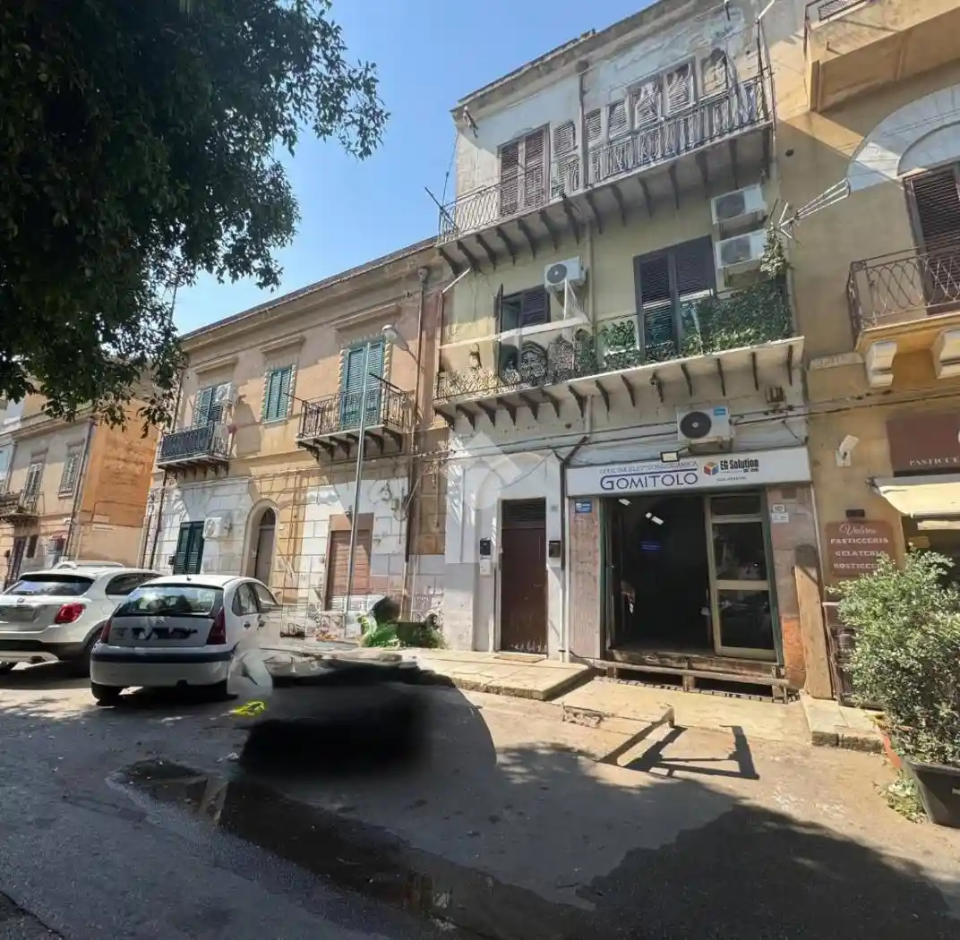 Appartamento in vendita a Palermo