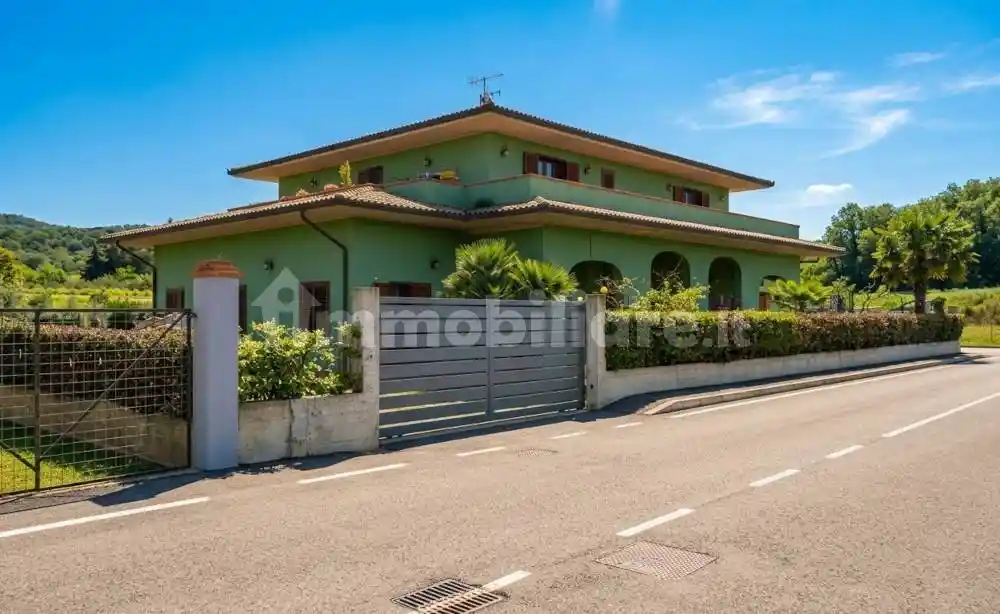 Villa in vendita a Manciano