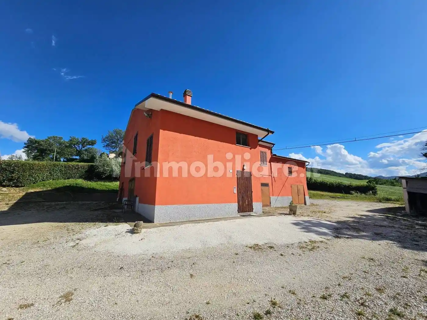 Rustico - Casale in vendita a San Severino Marche