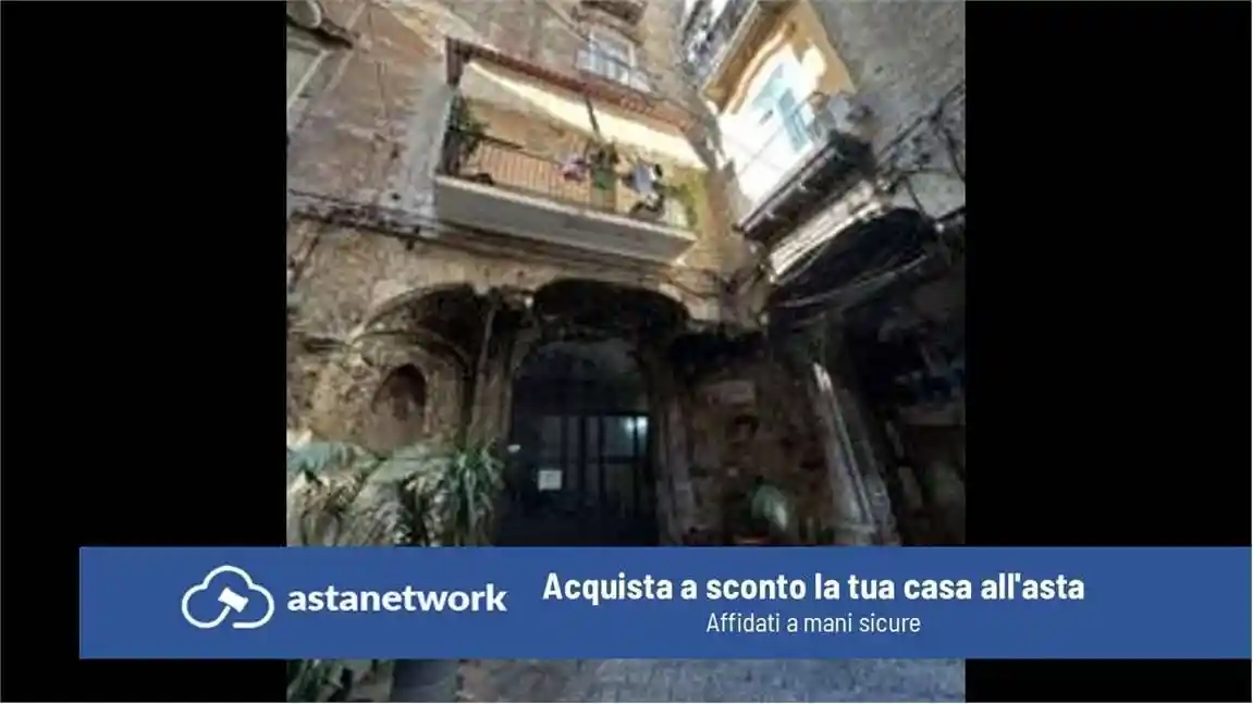 Appartamento in vendita a Napoli
