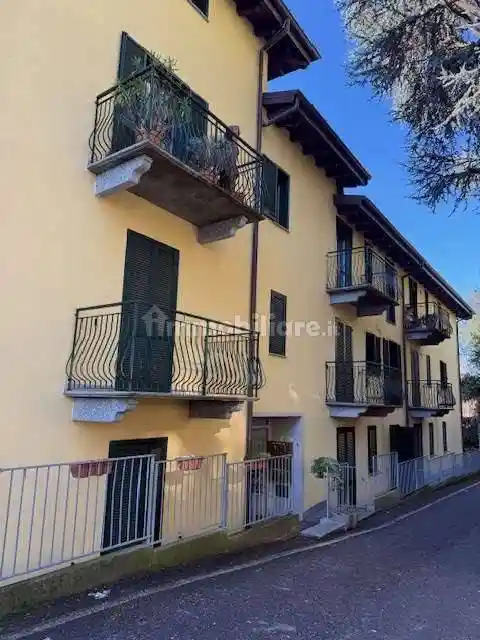 Appartamento in affitto a Varese