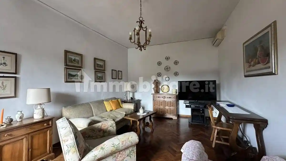 Appartamento in vendita a Firenze