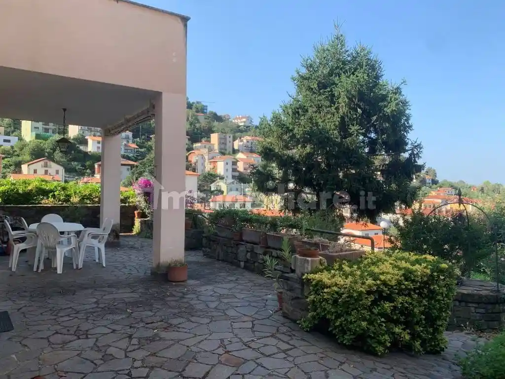 Villa in affitto a Trieste