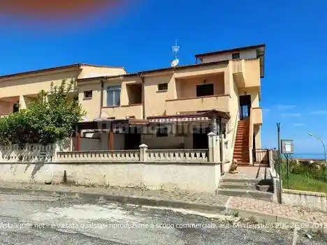 Appartamento in vendita a Mandatoriccio
