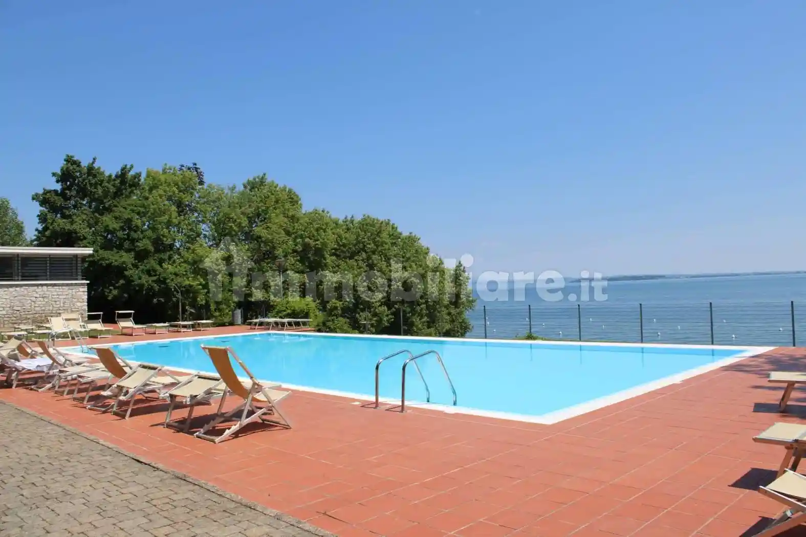Appartamento in vendita a Padenghe sul Garda