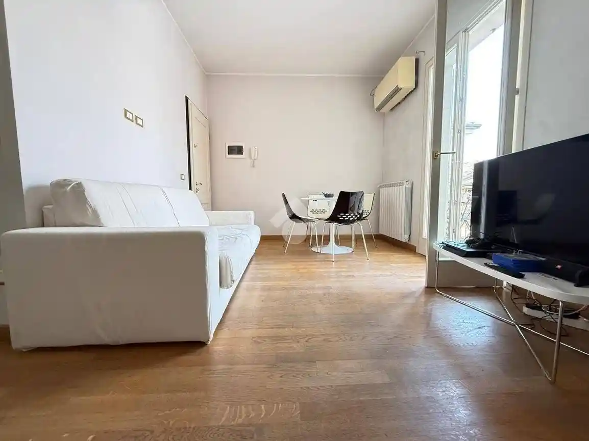 Appartamento in vendita a Desenzano del Garda