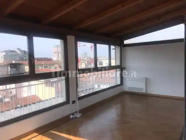 Attico - Mansarda in affitto a Milano