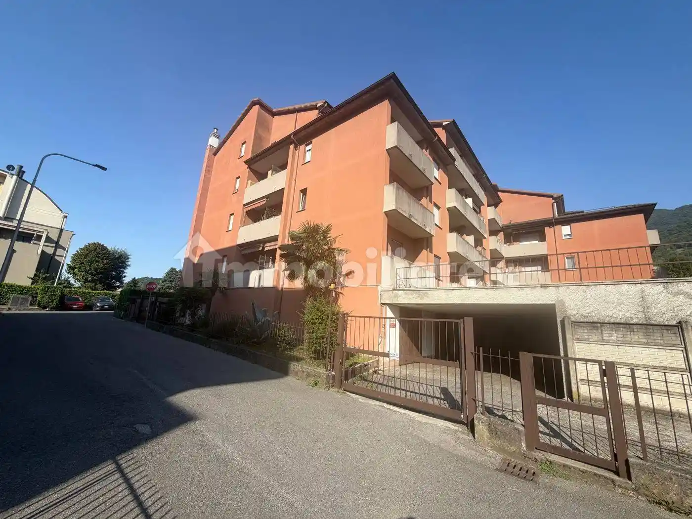 Appartamento in vendita a Valmadrera