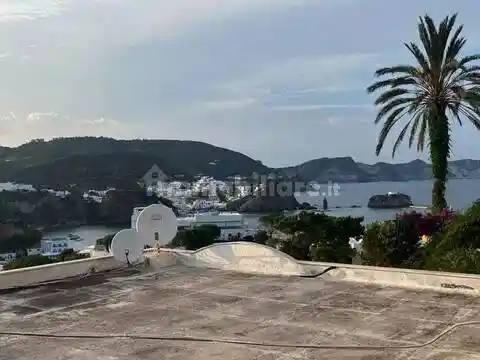 Villa in vendita a Ponza