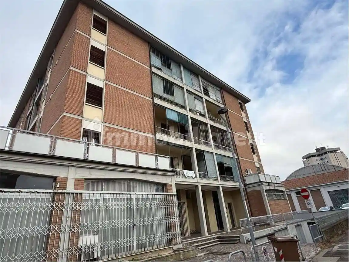 Appartamento in vendita a Reggio Emilia