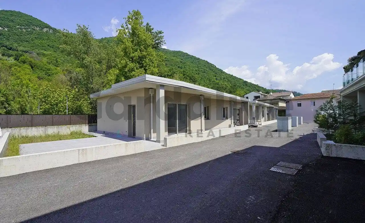 Appartamento in vendita a Villanuova sul Clisi