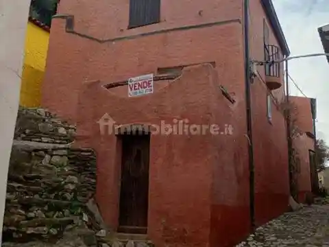 Appartamento in vendita a Posada