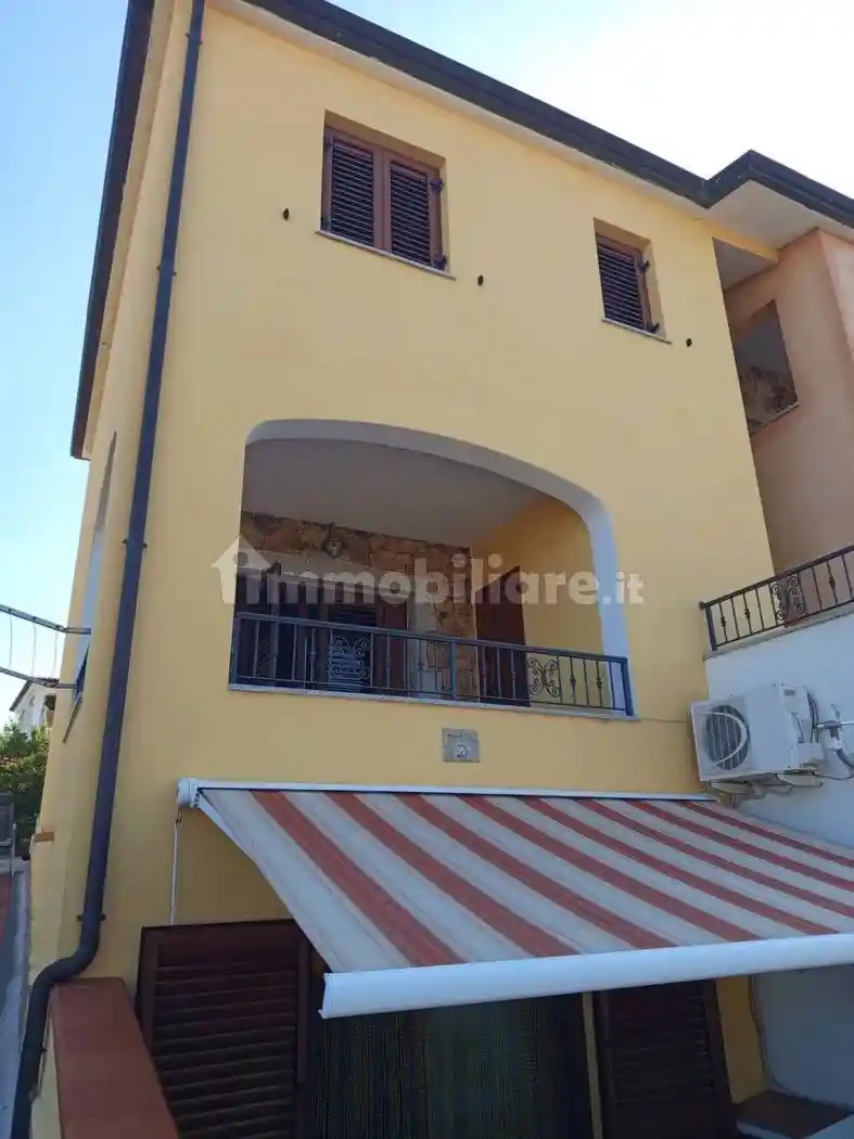 Appartamento in vendita a Posada