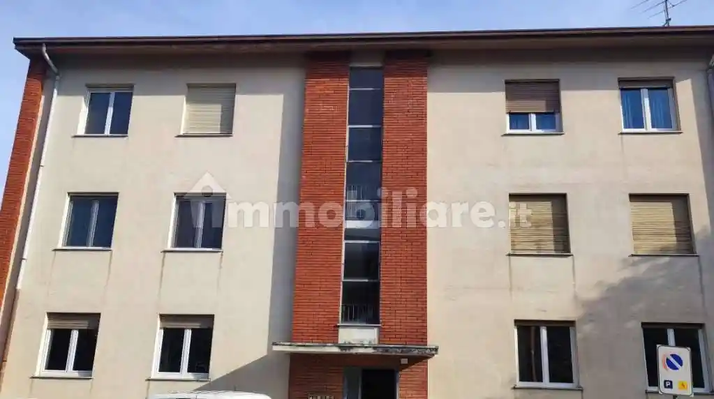 Appartamento in vendita a Laveno-Mombello