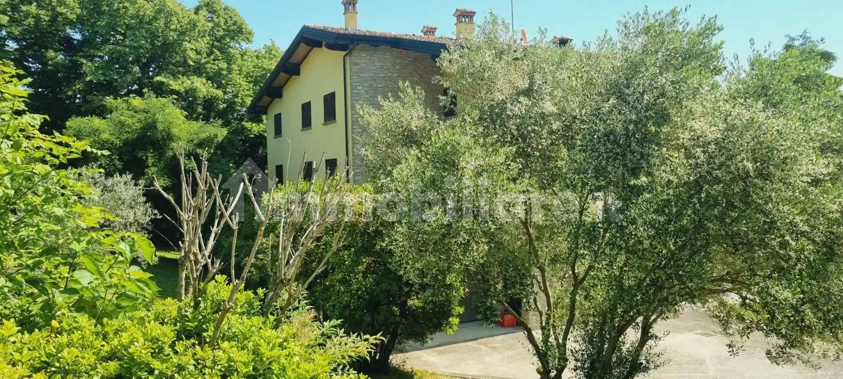 Villa in vendita a Travo