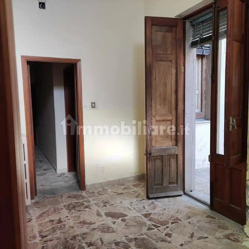 Appartamento in vendita a Acireale