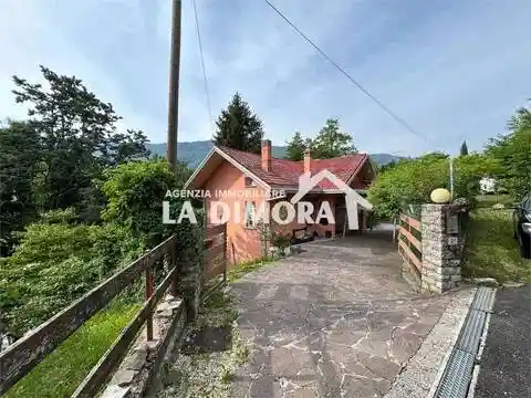 Villa in vendita a Tarzo
