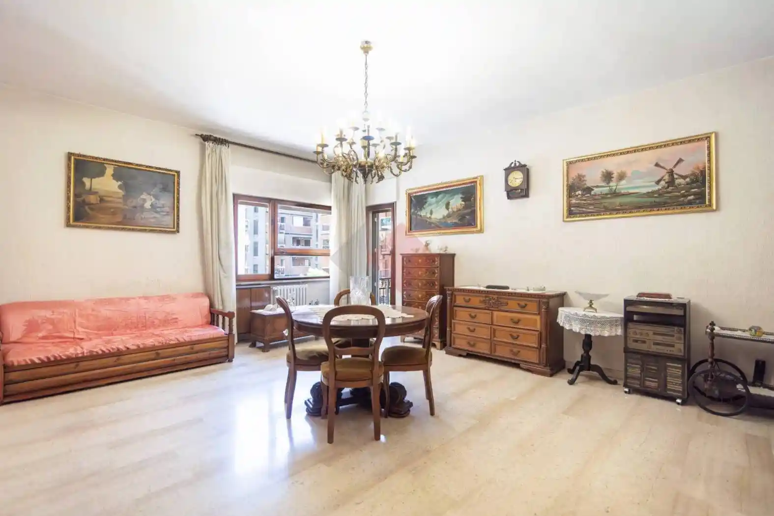 Appartamento in vendita a Roma