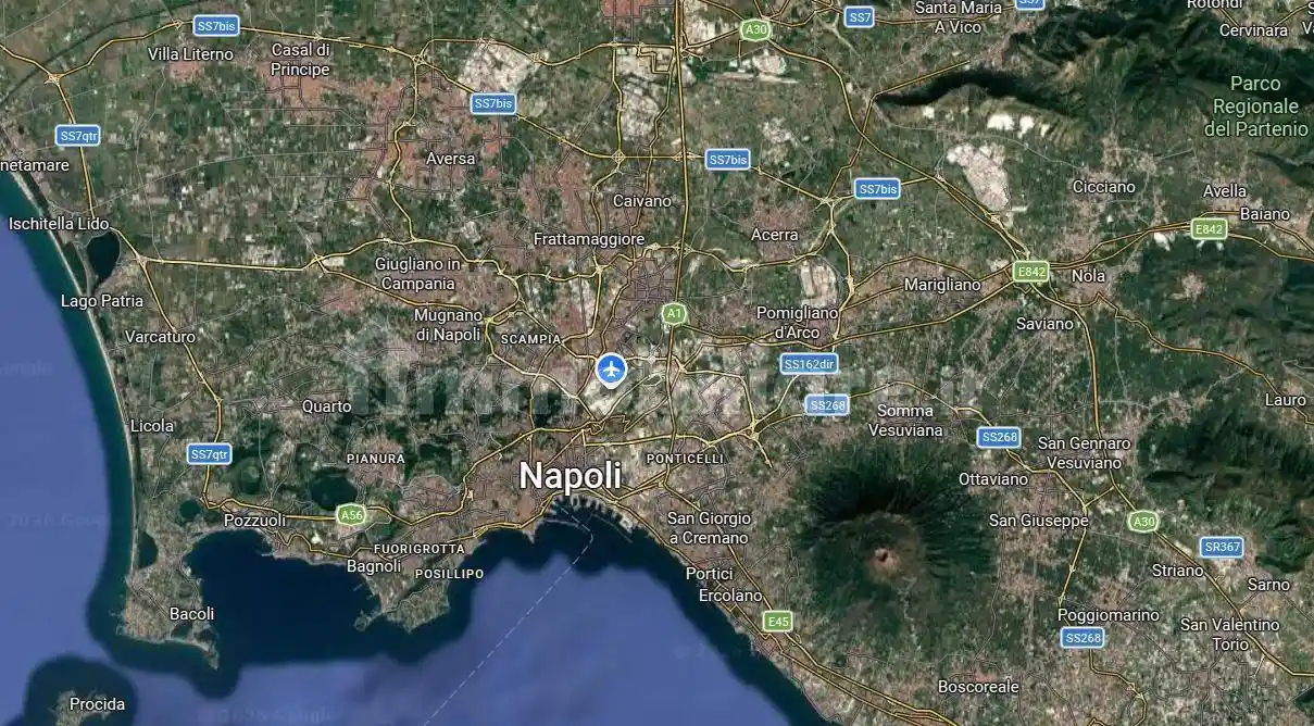 Appartamento in vendita a Napoli