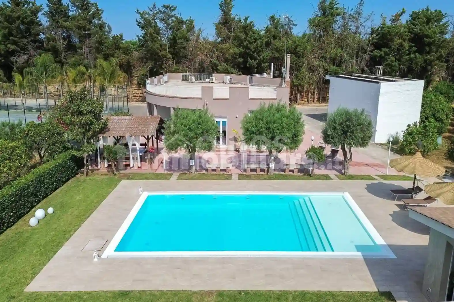 Villa - foto 3