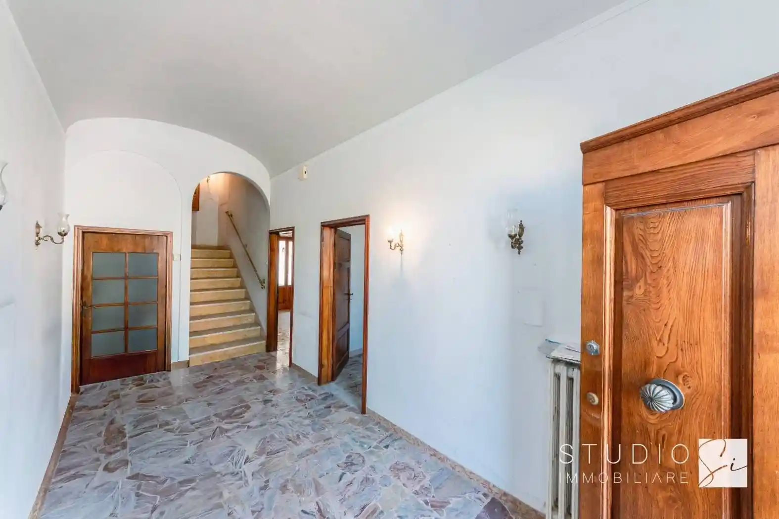 Casa indipendente in vendita a Pistoia