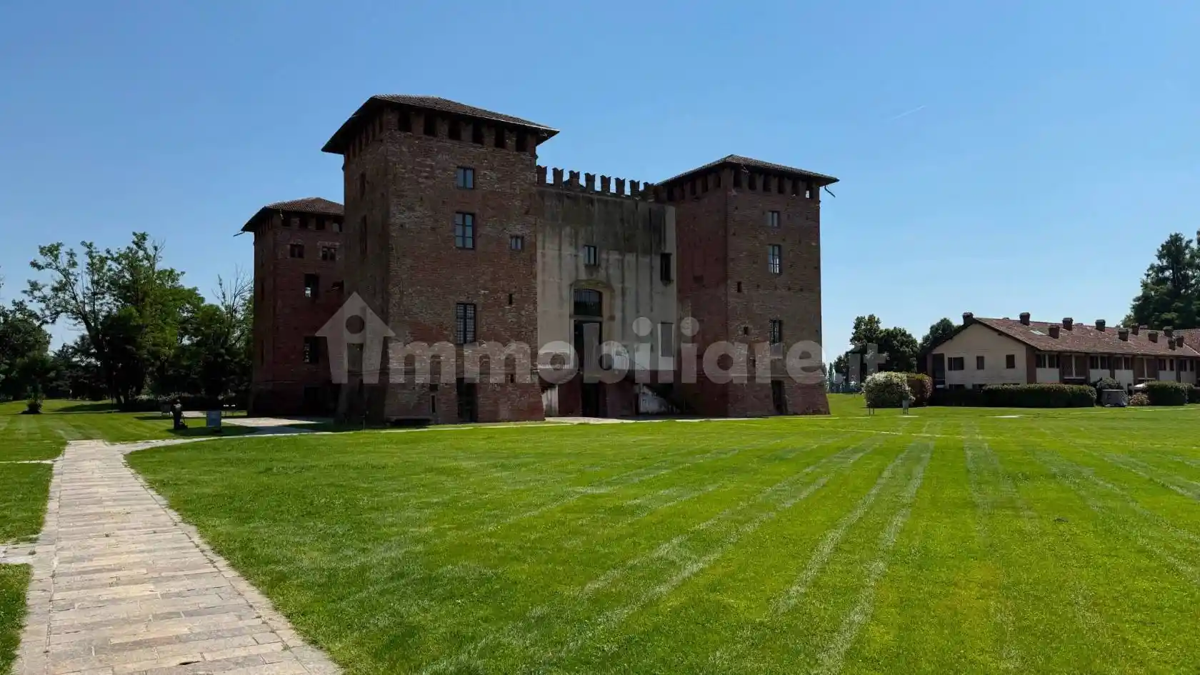 Appartamento in vendita a Pieve Emanuele