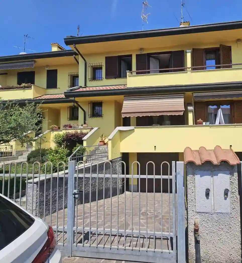 Villetta a schiera - foto 2