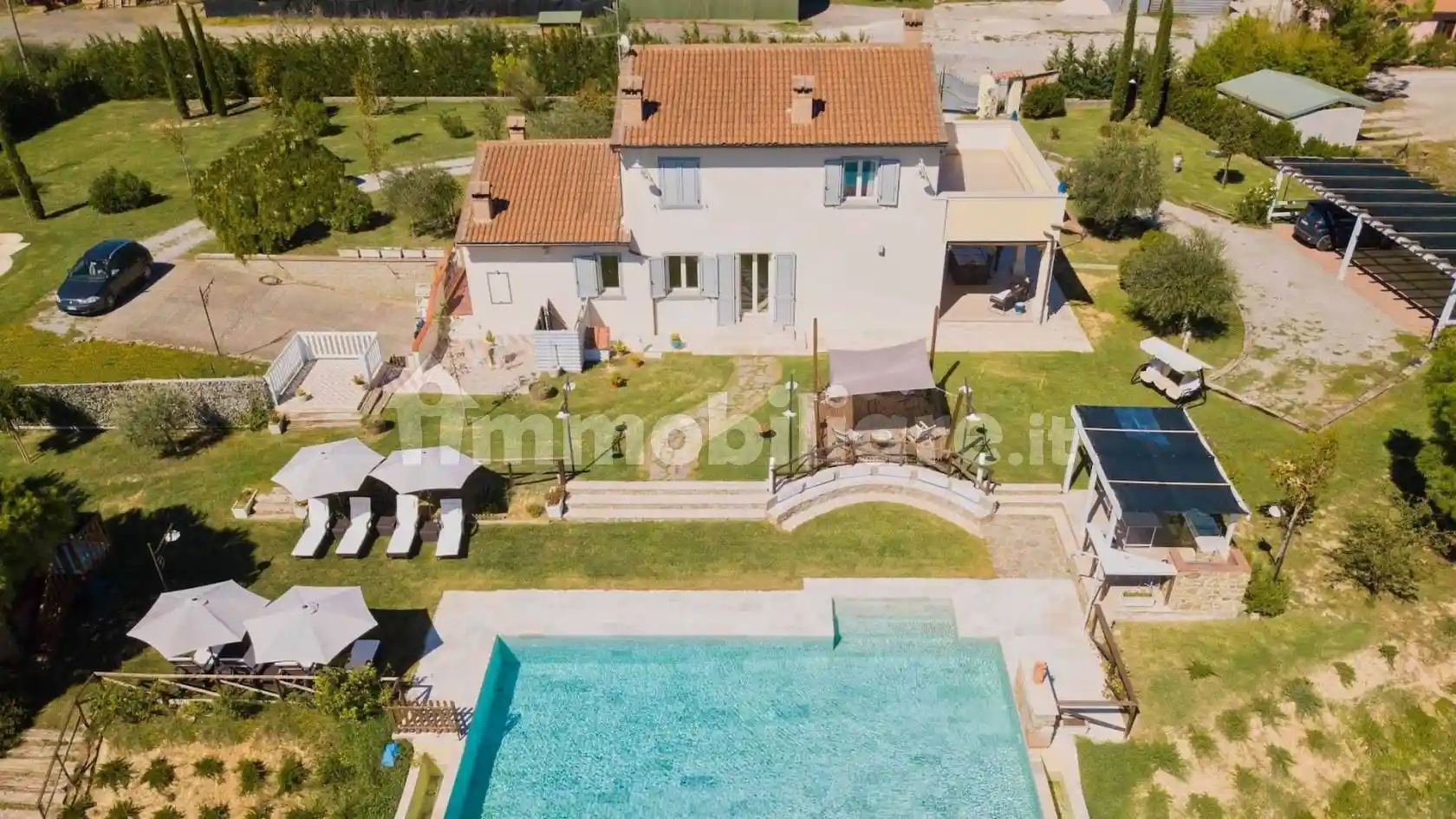 Villa in vendita a Cortona