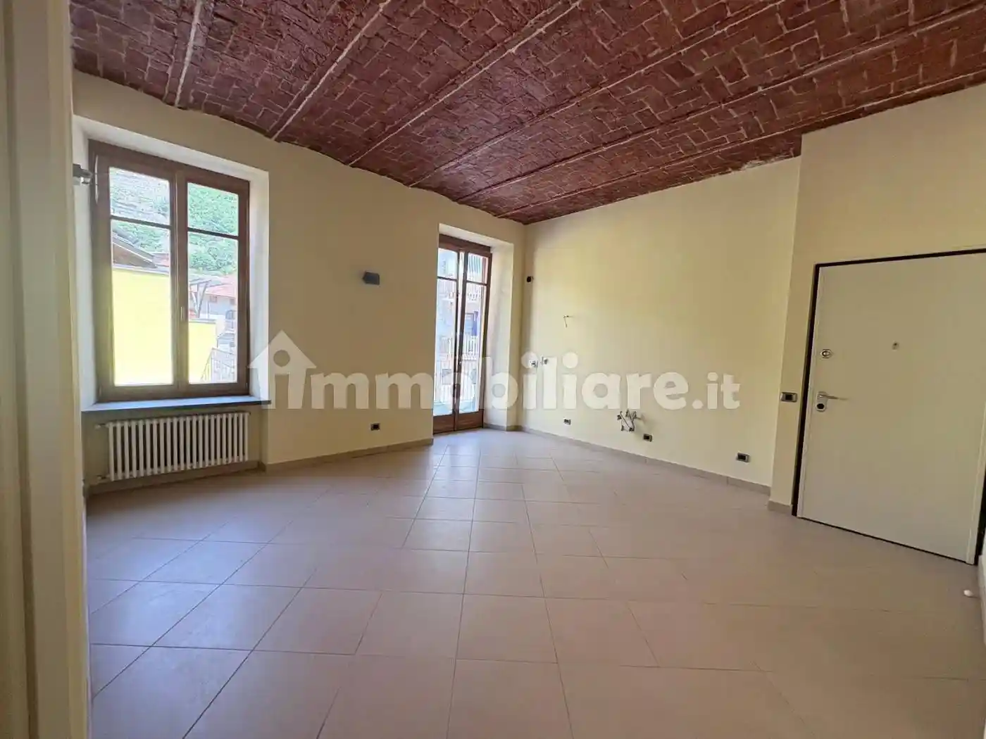 Appartamento in affitto a Verrès