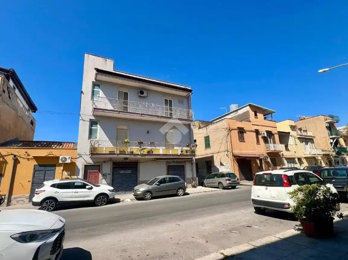 Appartamento in vendita a Palermo