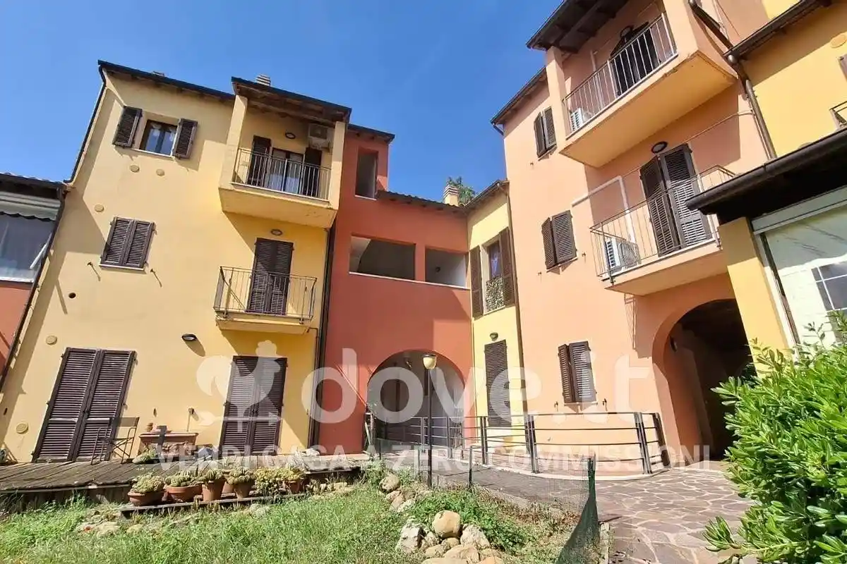 Loft in vendita a Mombaroccio
