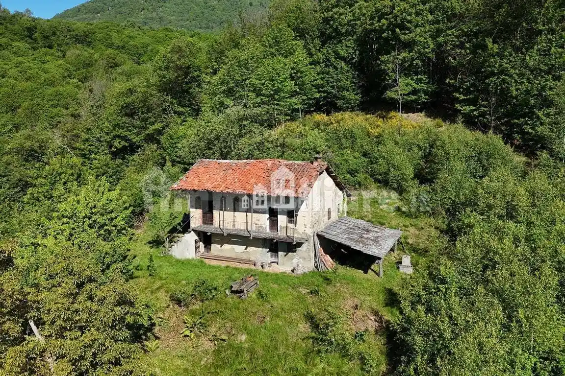 Rustico - Casale in vendita a Borgiallo