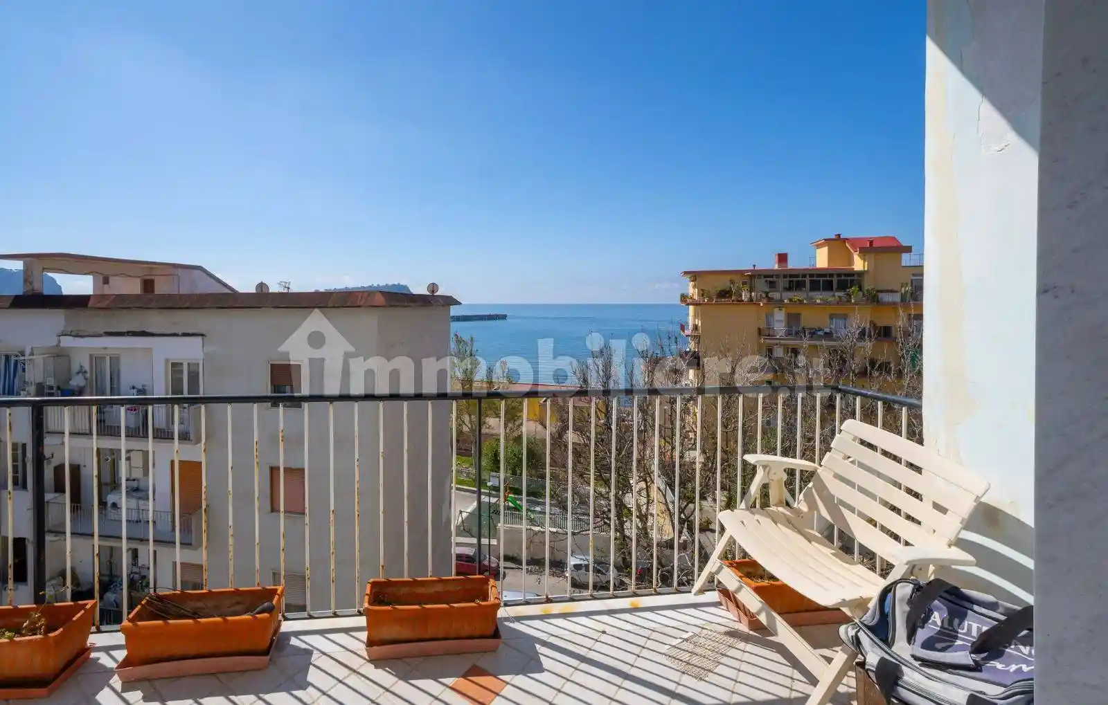 Appartamento in vendita a Napoli