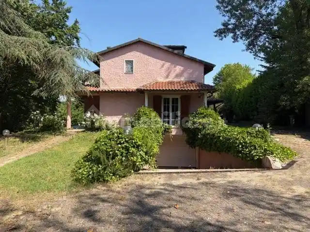 Villa in vendita a Alessandria