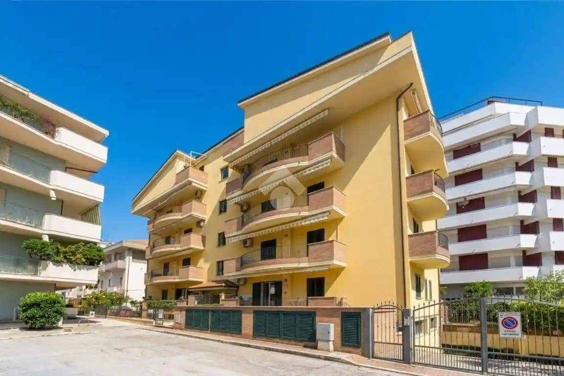 Appartamento in vendita a Alba Adriatica