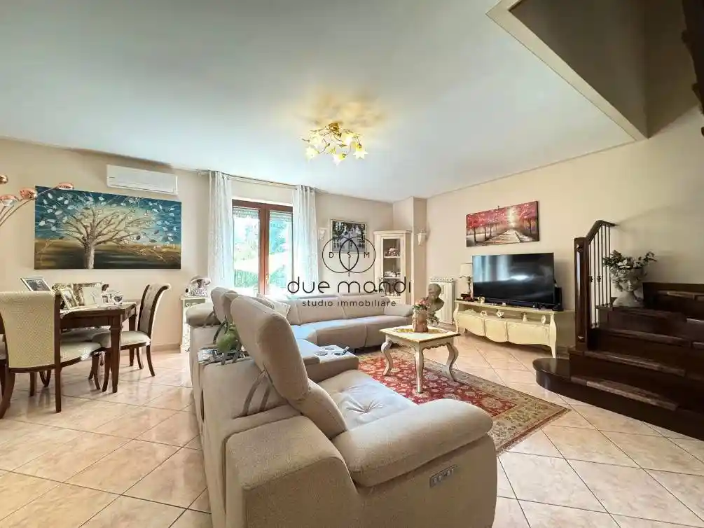 Villetta a schiera in vendita a Castel Ritaldi
