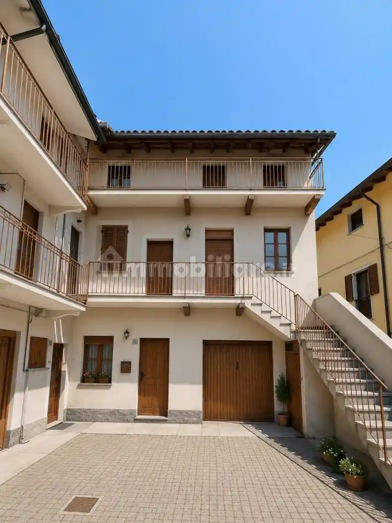 Casa indipendente in vendita a Cameri