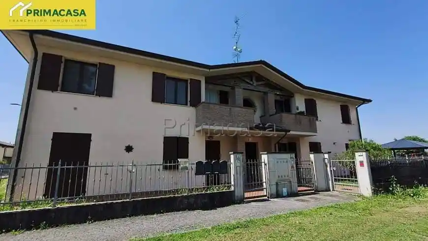 Appartamento in vendita a Novellara