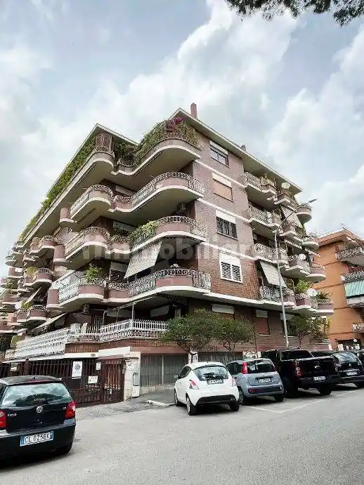 Appartamento in affitto a Roma