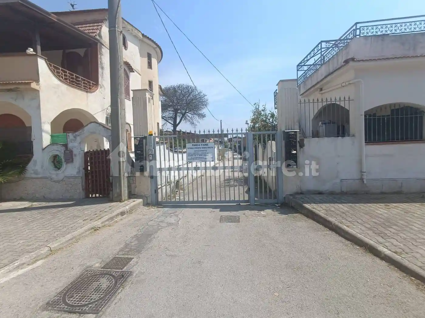 Villa in vendita a Castel Volturno