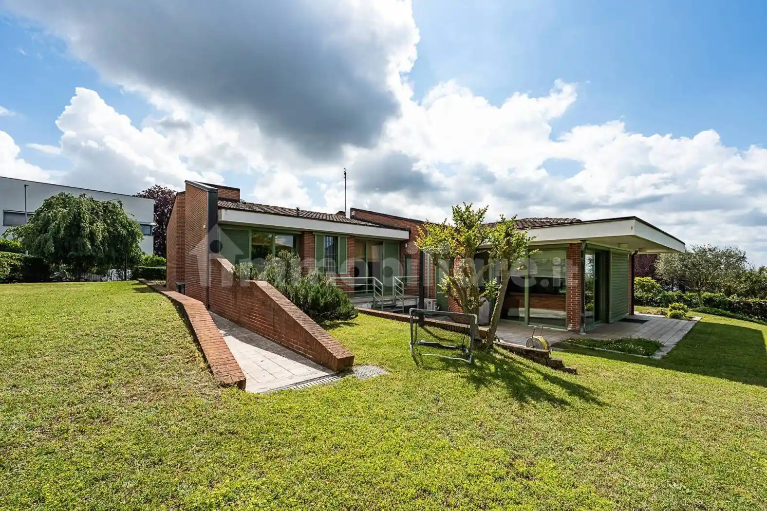 Villa in vendita a Trofarello
