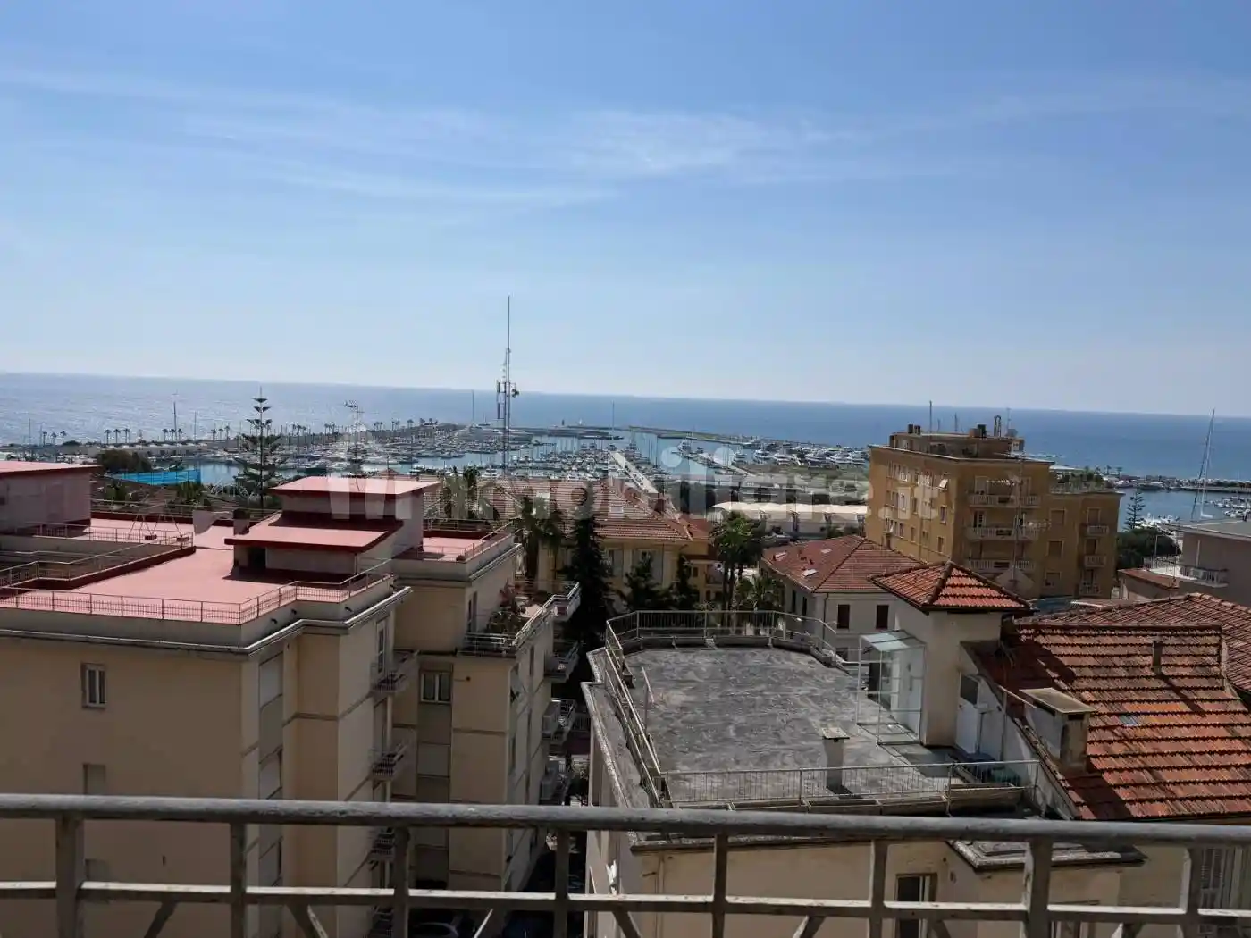 Appartamento in vendita a Imperia