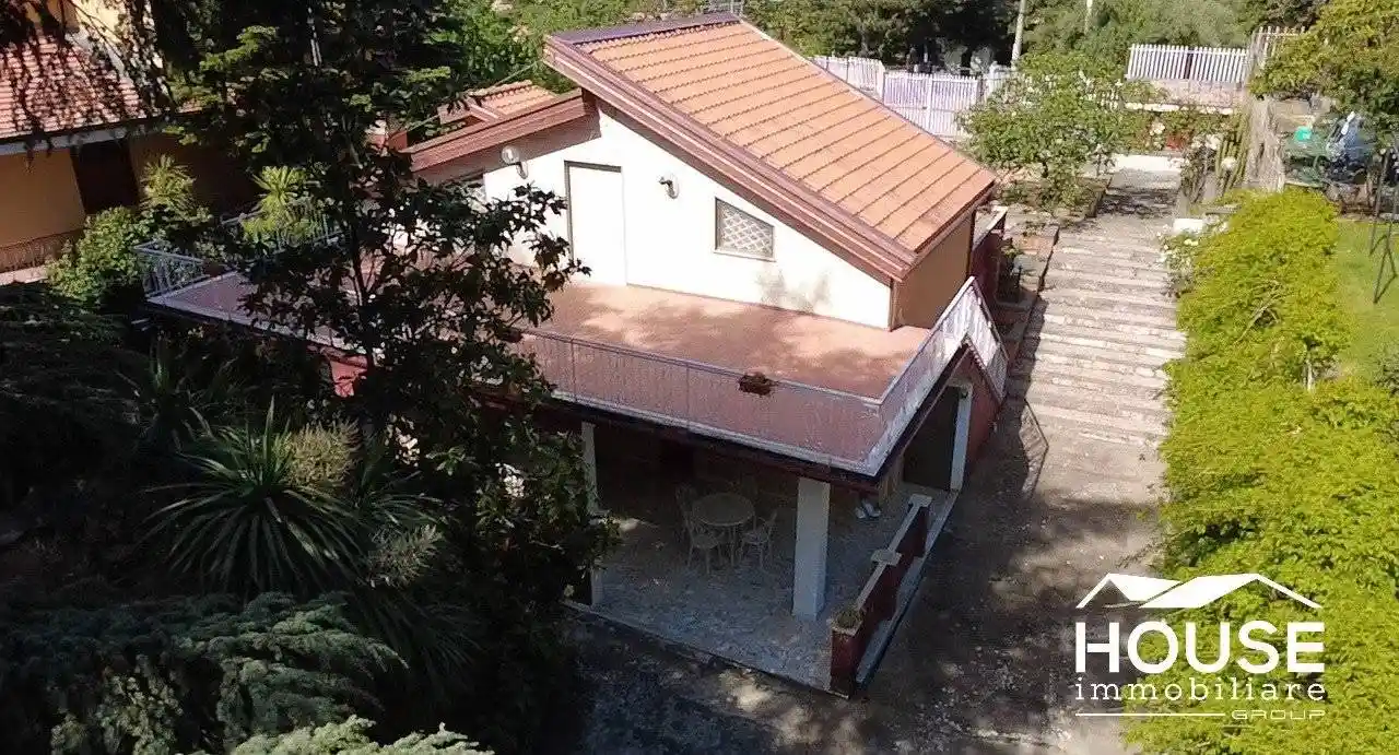 Villa in vendita a Ragalna
