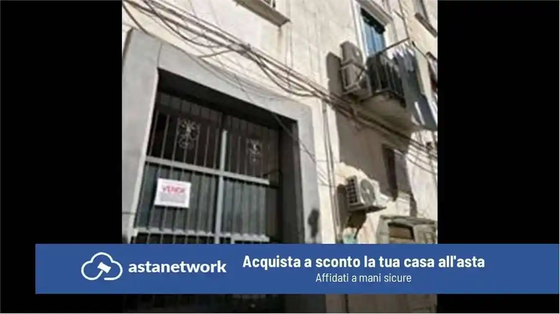 Appartamento in vendita a Napoli