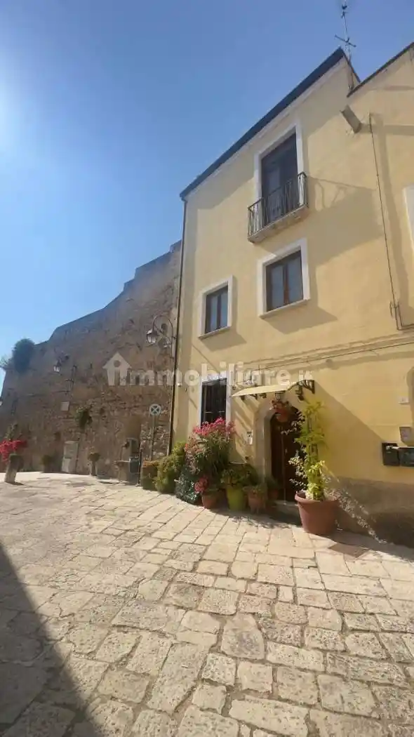 Appartamento in vendita a Eboli