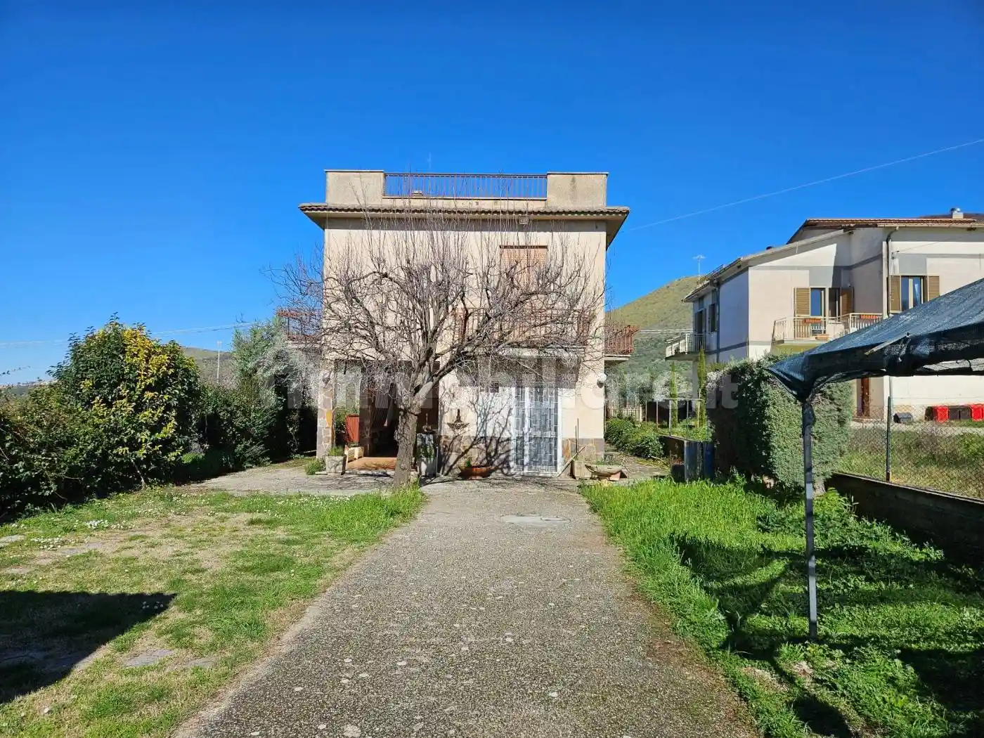 Villa in vendita a Fara in Sabina