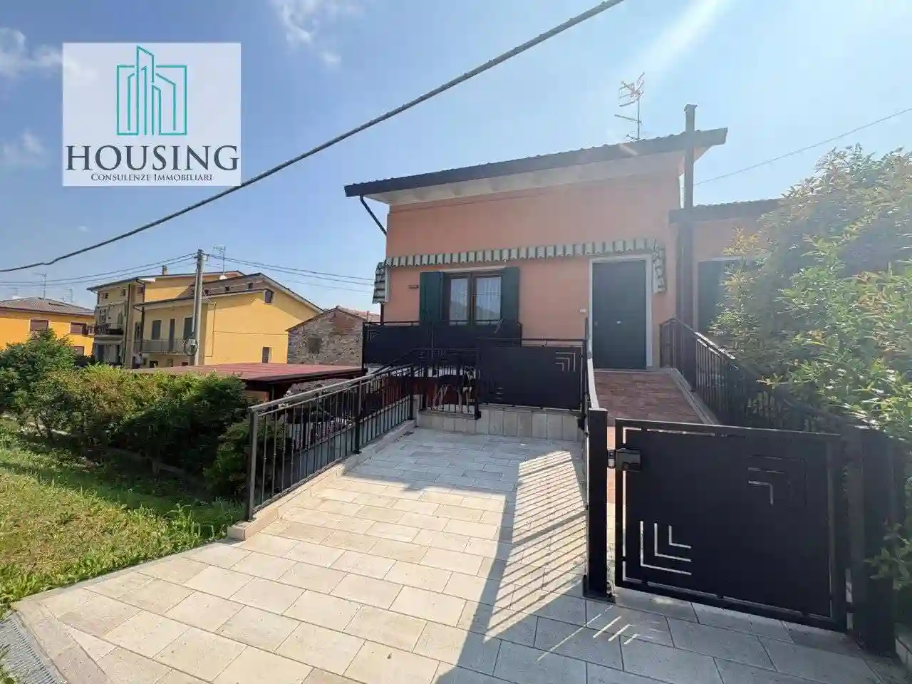 Villa - foto 2