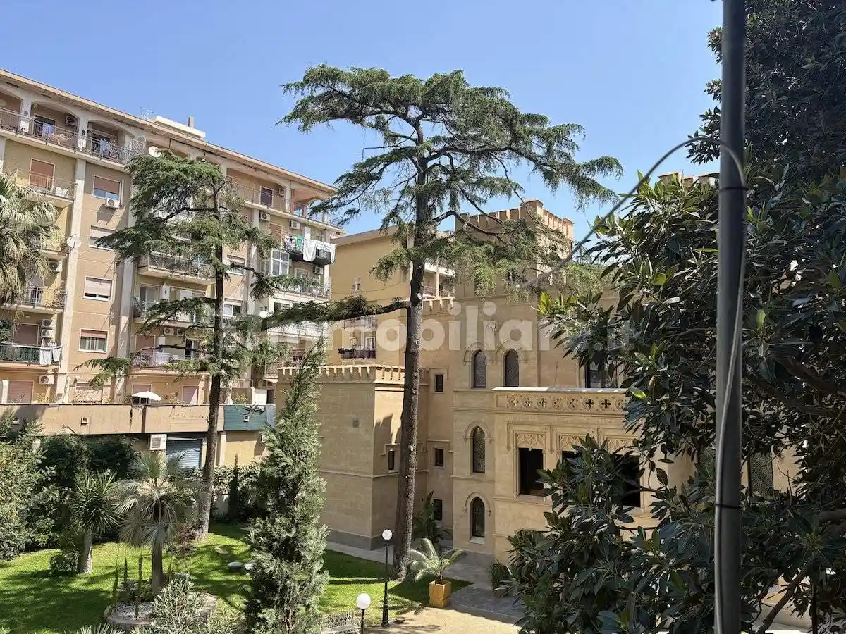 Appartamento in vendita a Palermo