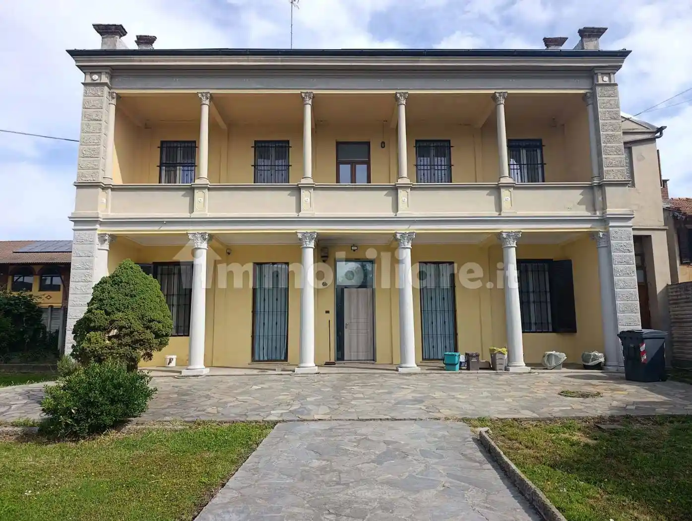 Casa indipendente in vendita a Mortara