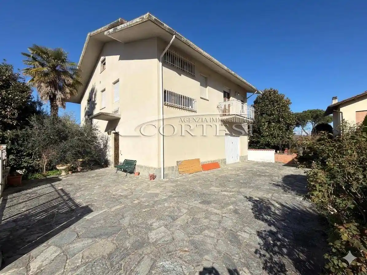 Casa indipendente in vendita a Città di Castello